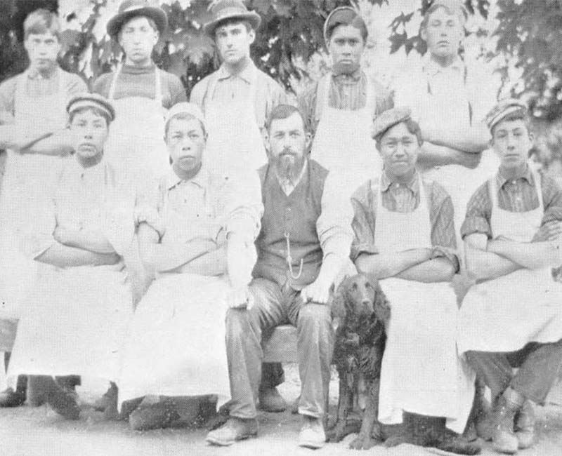 Group of people from Kupersland School