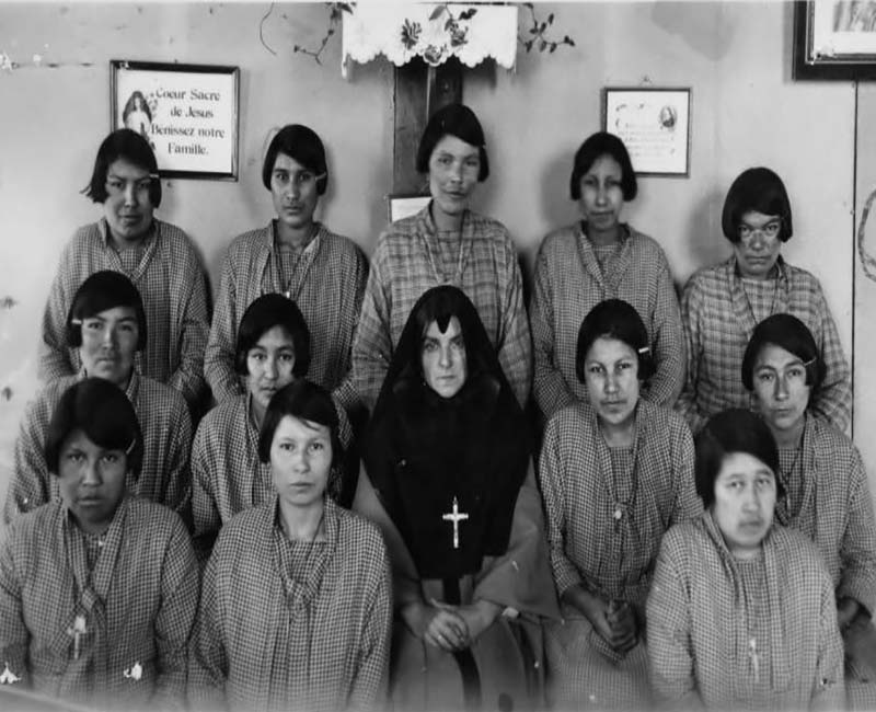 Group of students and teacher from St. Anne's school